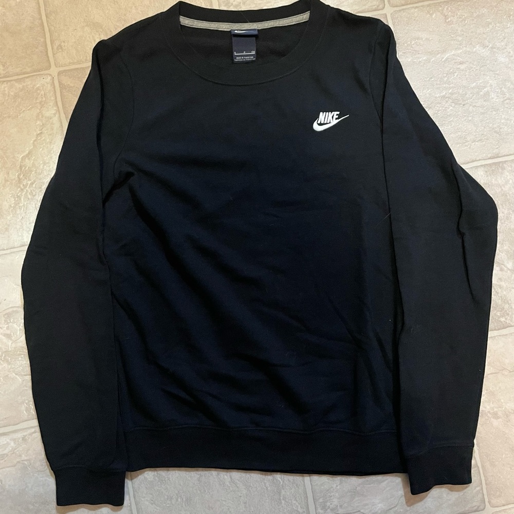 Nike sweater